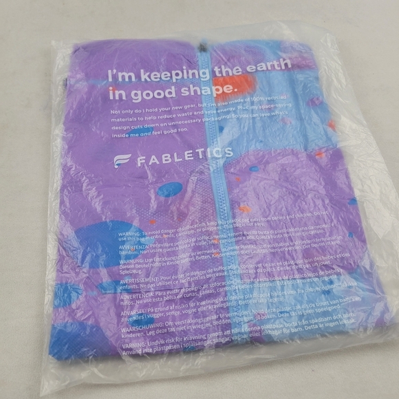 NWT Fabletics Oversized Flyweight Windbreaker in stash/ graphic size Med - Picture 4 of 5